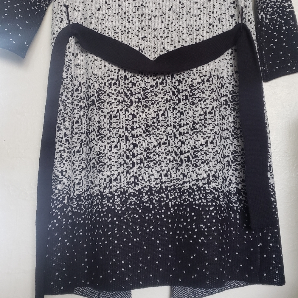 Cardigan - Picture 3 of 3